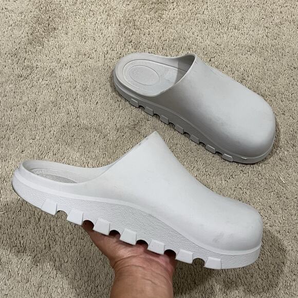 Free People Movement Women's Gray Halftime Mules Clogs Shoes Size 11 Beach Pool - Picture 9 of 10